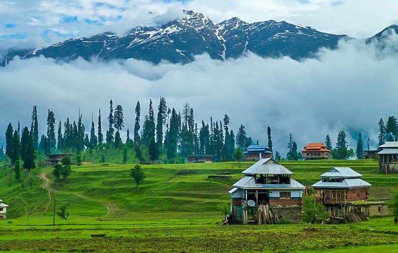 3 DAYS ARANGKEL NEELUM VALLEY KASHMIR GROUP TOUR