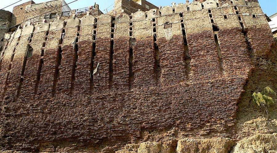 Pacco Qillo (Strong Fort):