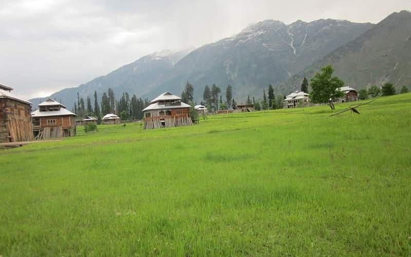 3 DAYS ARANGKEL NEELUM VALLEY KASHMIR GROUP TOUR